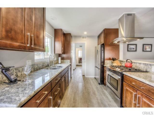 Building Photo - 1429 E Madison Ave