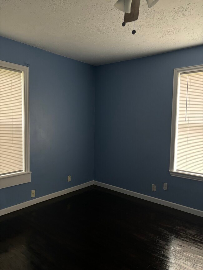 Dormitorio 1 - 102 Hilltop Dr