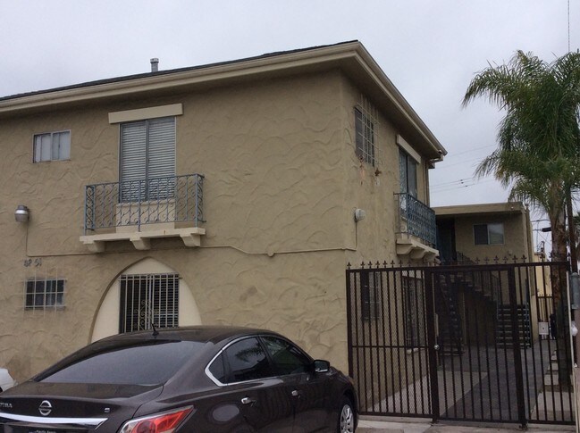 Building Photo - 4251 Marlborough Ave