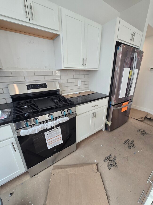 Foto del edificio - 2448 Professor Ave