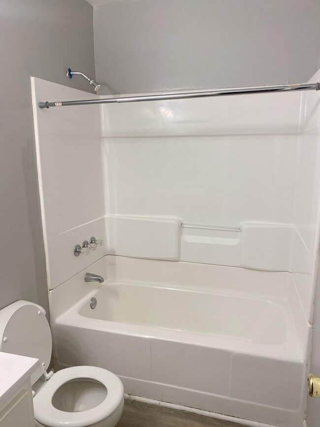 1200 Louisville St, Starkville, MS 39759 Apartments in Starkville, MS