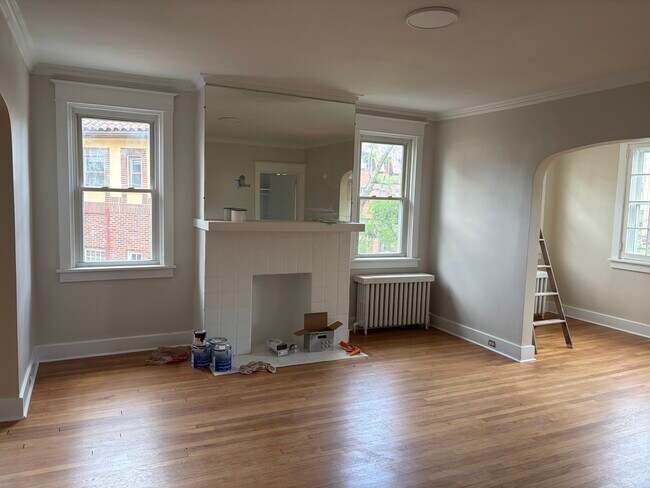 Foto del edificio - 5718 Munhall Rd