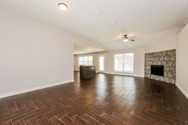Building Photo - 613 Fawn Meadow Trail