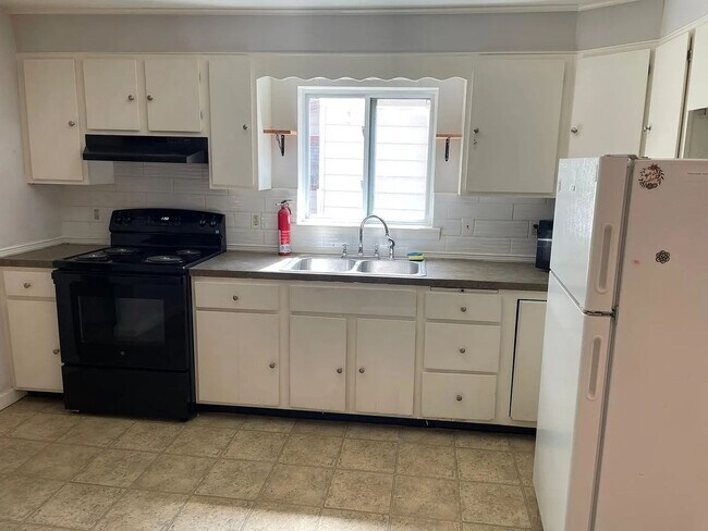 Foto del edificio - 71 Hickok St