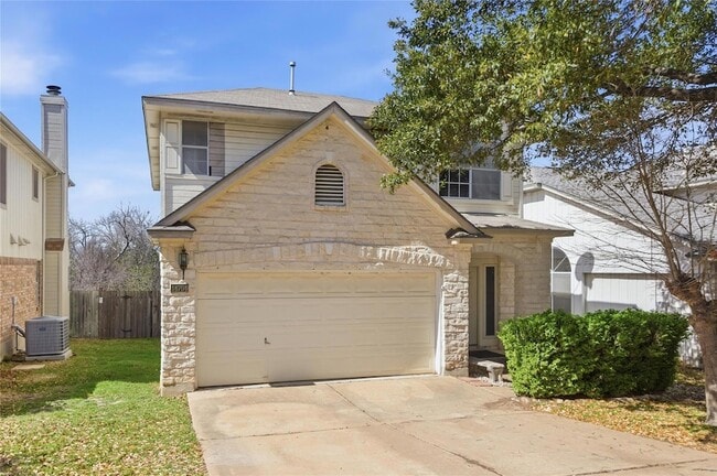 Building Photo - 14704 Yora Dr