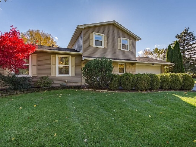 Building Photo - 815 Westwood Trail