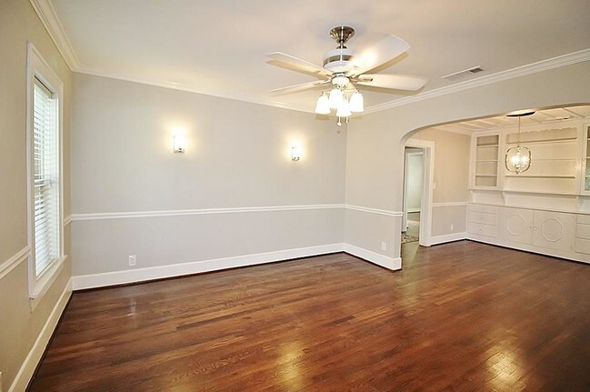 Foto del edificio - 1120 W Avenue A