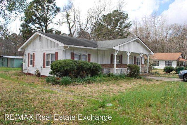 Primary Photo - 786 Old Whiteville Rd