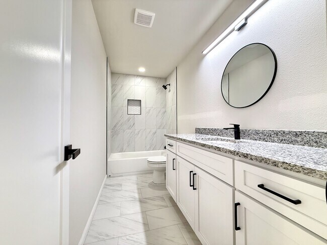 Foto del edificio - 2009 W Easton Ct