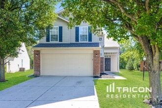 Building Photo - 8033 Lake Tree Cir