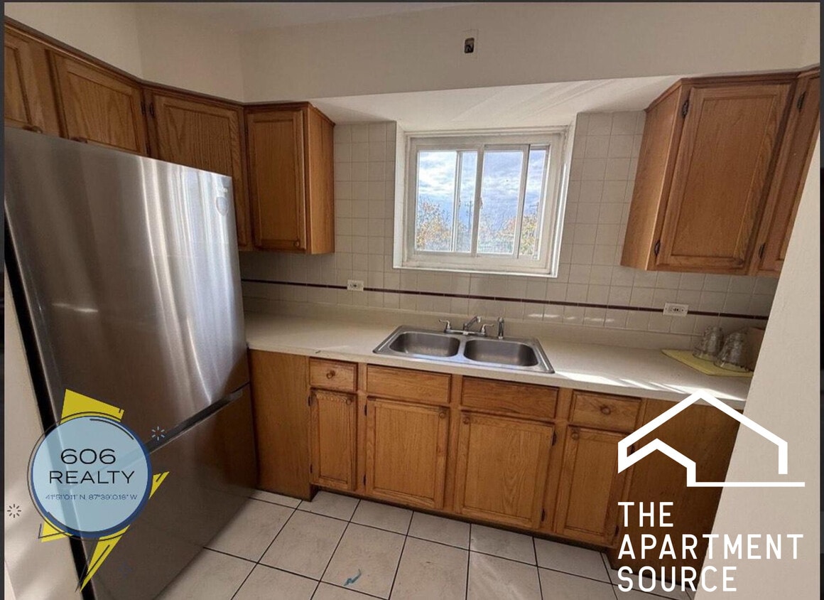 Primary Photo - 5758 W 35th St