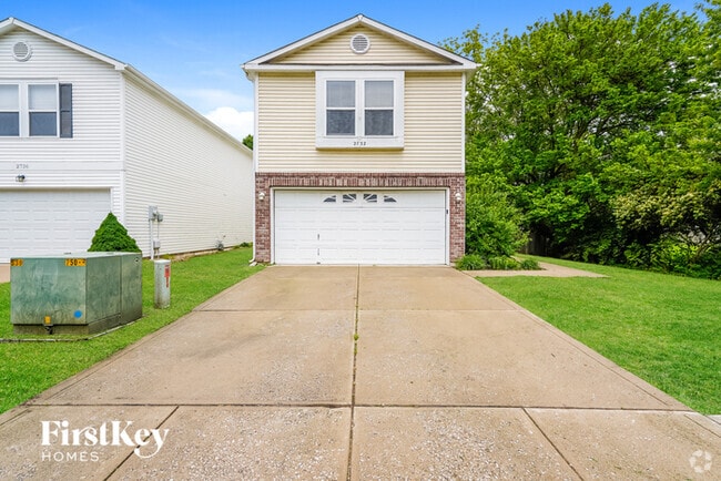 Building Photo - 2732 Redland Ln
