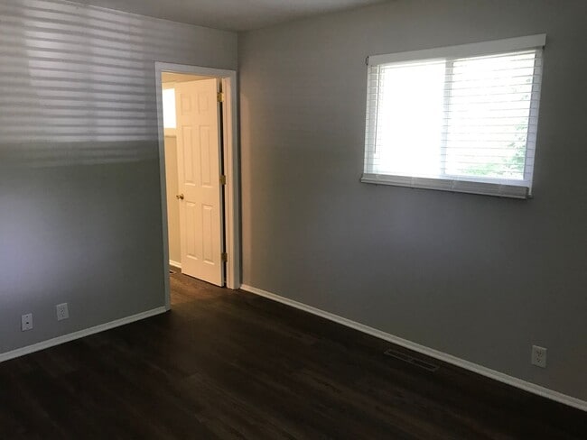 Foto del edificio - Washington Twp - 3 BR ranch