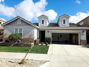Building Photo - 2488 Remy Cantos Dr