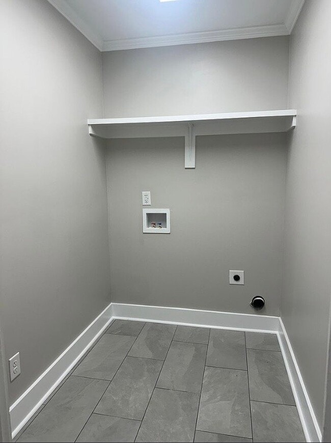 Building Photo - 307 McKie St
