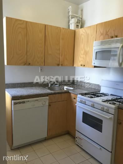 Building Photo - 558 W 164th St