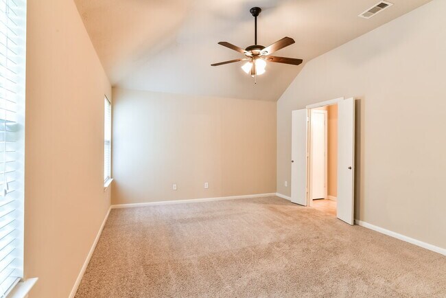 Building Photo - 13407 Forest Pines Village Ln