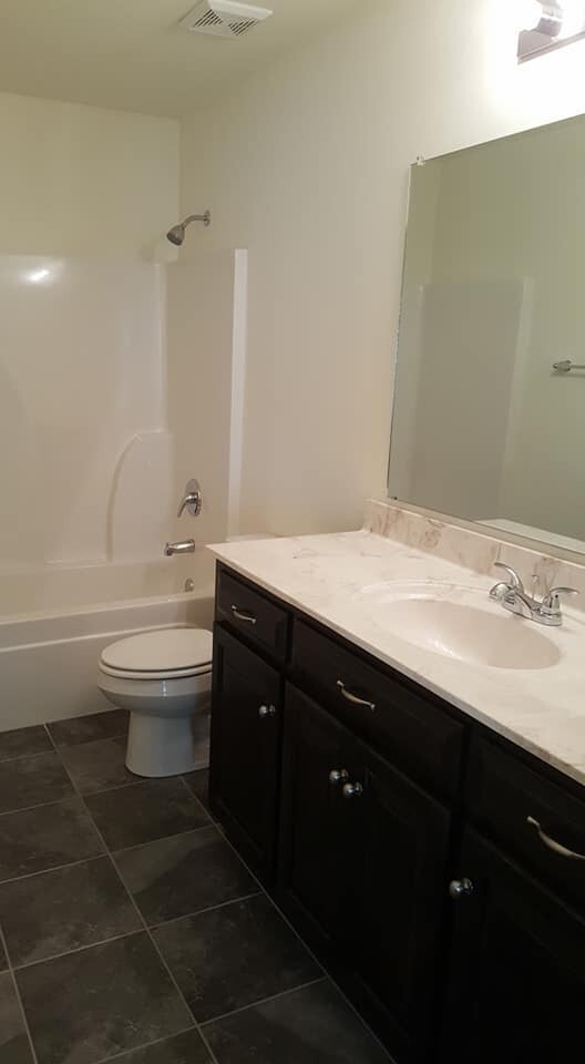 Foto del edificio - 12747 Westbrook Dr