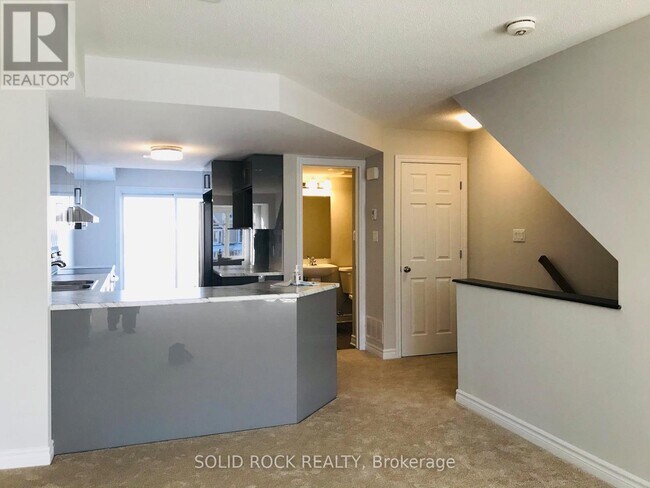 Building Photo - 601 Chapman Mills Dr