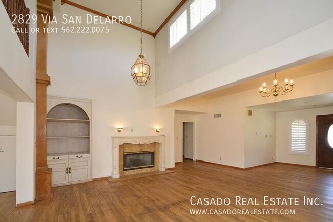 Building Photo - 2829 Via San Delarro