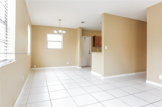 Foto del edificio - 1531 NW 12th Ct