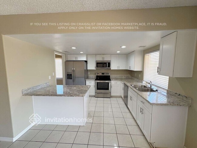 Foto del edificio - 4637 W Vista Ave