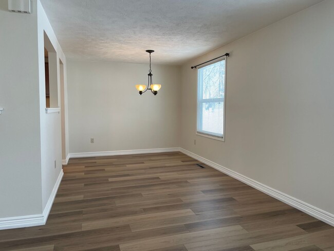 Foto del edificio - Updated 3BD/2.5BA Westminster Home