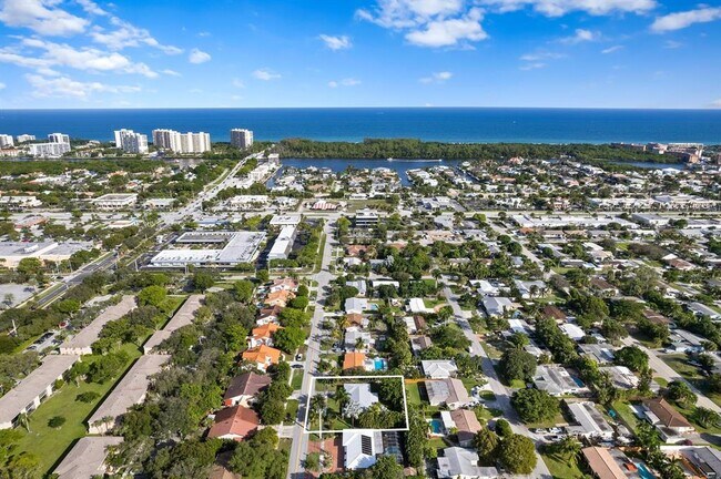 Foto del edificio - 440 NE 38th St
