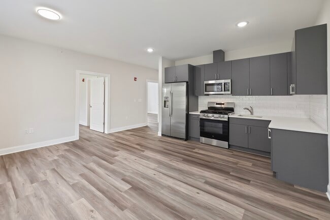 Kitchen/Living Area - Woodside Heights