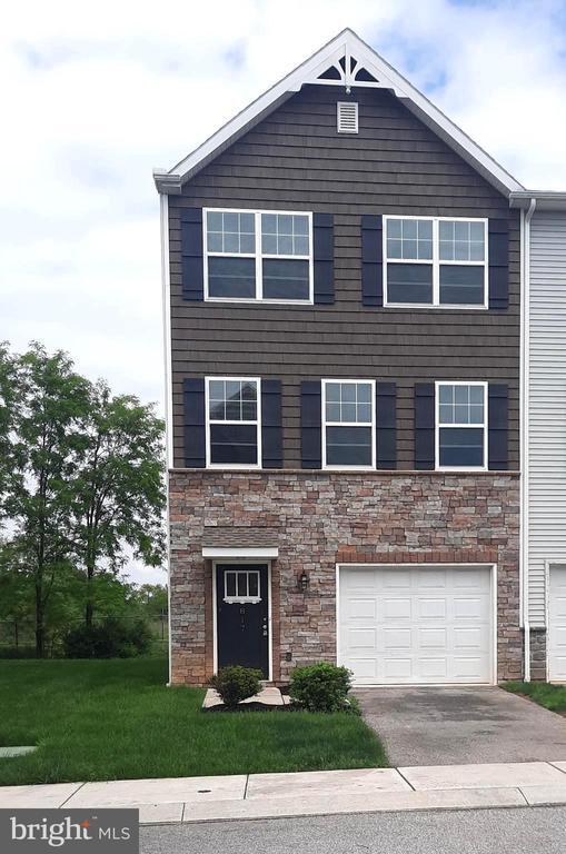 Foto principal - 817 Admiral's Quay Dr