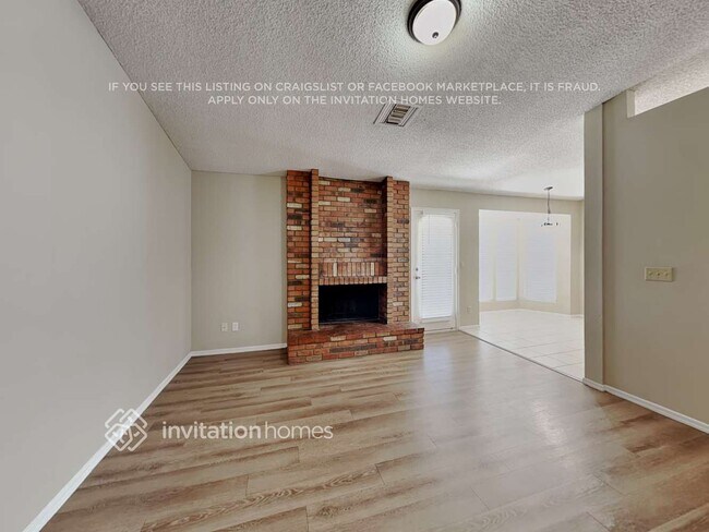 Foto del edificio - 8943 W Cinnabar Ave