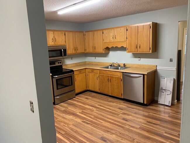 Foto del edificio - 5211 Dalton Pike SE
