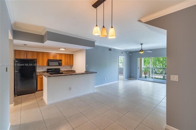 Foto del edificio - 6020 W Sample Rd