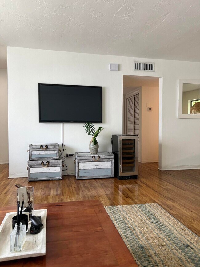 Foto del edificio - 1135 101st St