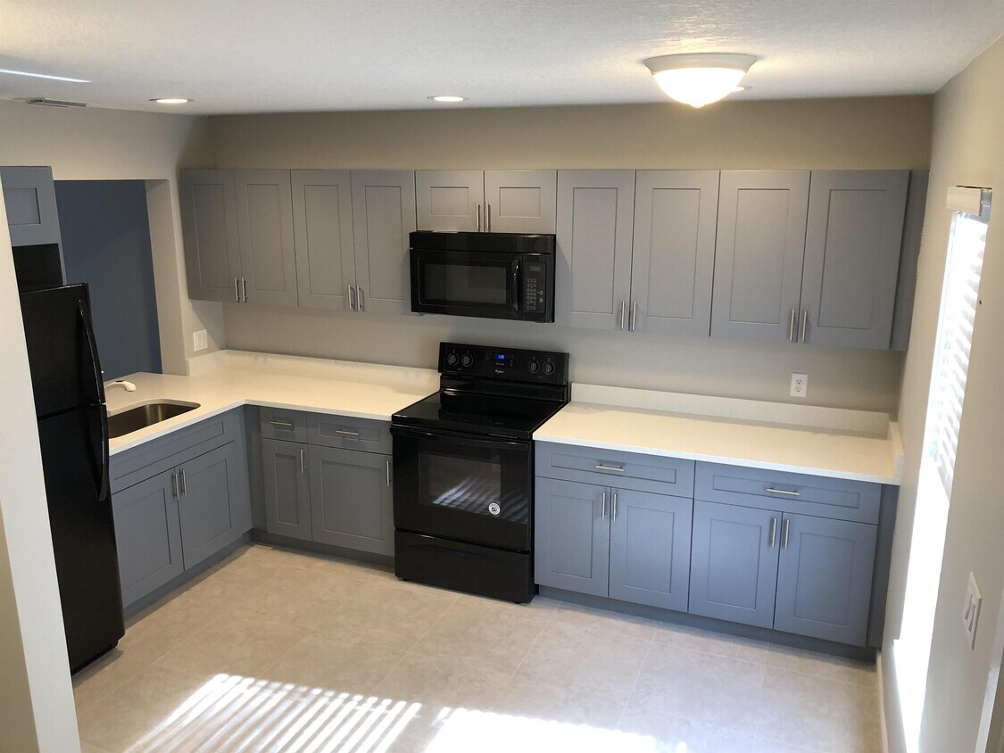 Foto del edificio - 5145 Breckenridge Pl