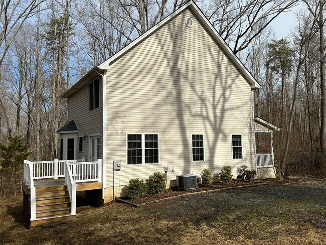 Foto del edificio - Beautiful 3-Bedroom Home in Stockton Lake ...