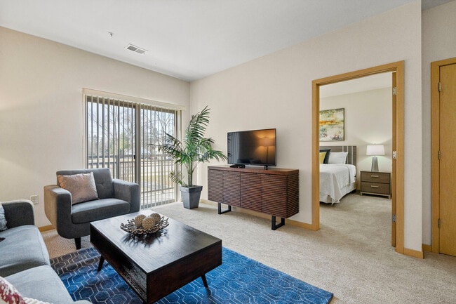 Building Photo - The Woodlands Apartments