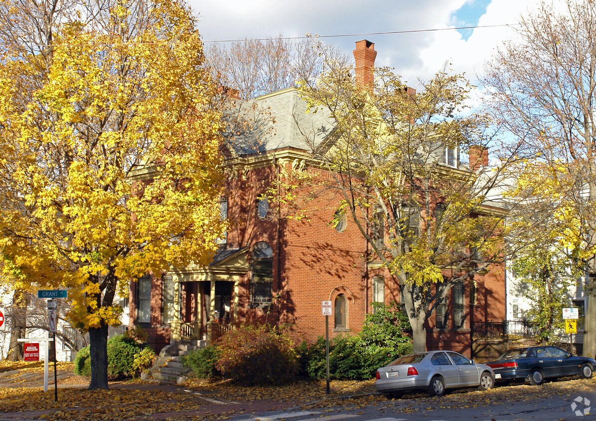 Building Photo - 279 State St