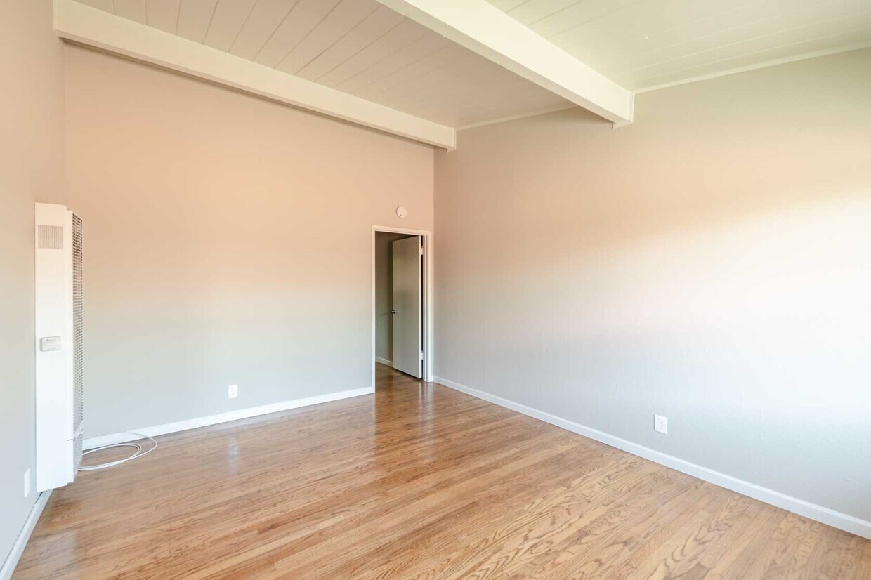 3215 Alma St Unit 3215, Palo Alto, CA 94306 Apartments in Palo Alto