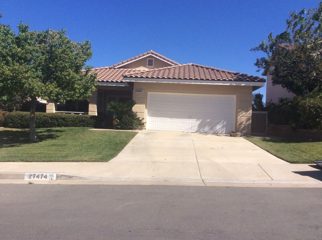 Building Photo - Great Single Story!