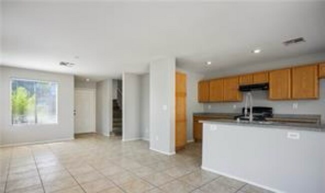 Foto del edificio - 2076 Pillar Pointe St