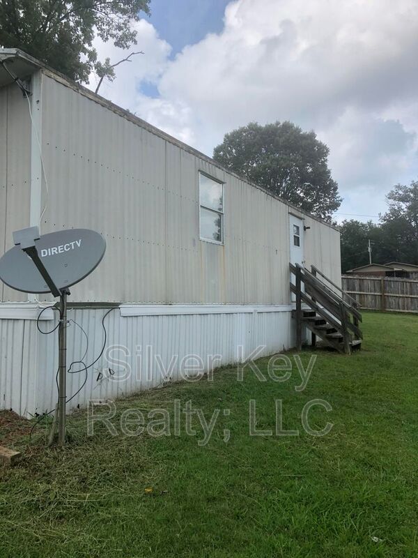 3000 Congress Pkwy S, Athens, TN 37303 House Rental in Athens, TN