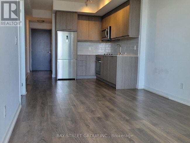 Building Photo - 38-2138 Forest Manor Rd