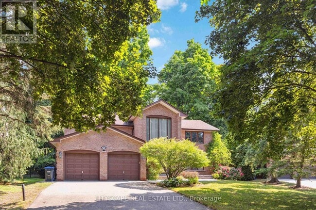 Building Photo - 1836 Friar Tuck Ct