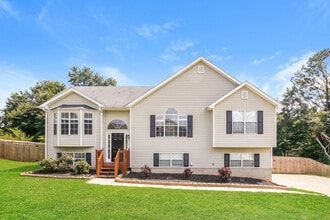 Building Photo - 37 Ridgefield Dr