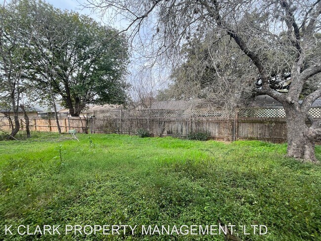 Foto del edificio - 4 br, 2 bath House - 3126 MEADOW CREEK