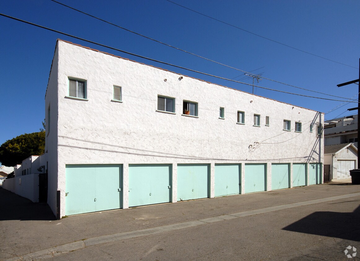 Building Photo - 818 Grant St