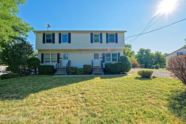 Building Photo - 412 Vley Rd