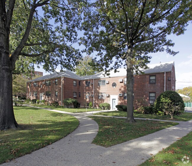 9001 153rd St Howard Beach, NY 11414 Rentals Howard Beach, NY