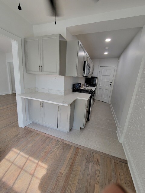 Foto del edificio - 1076 W Thorndale Ave